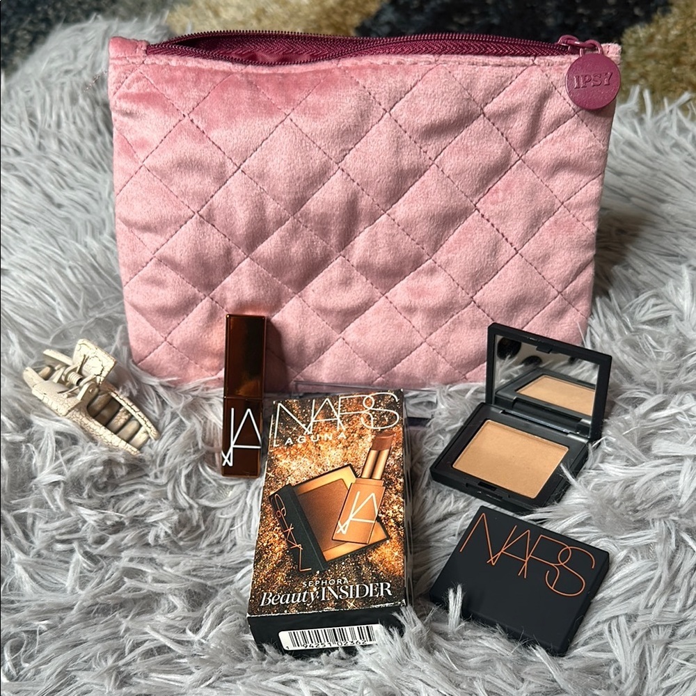 NARS Beauty Bundle & Ipsy Bag Pink Quilted NARS Bronzer x2 & Lip Balm Laguna SET
